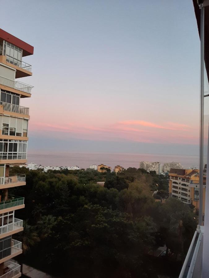 Sea View In Benalmadena Apartment Luaran gambar